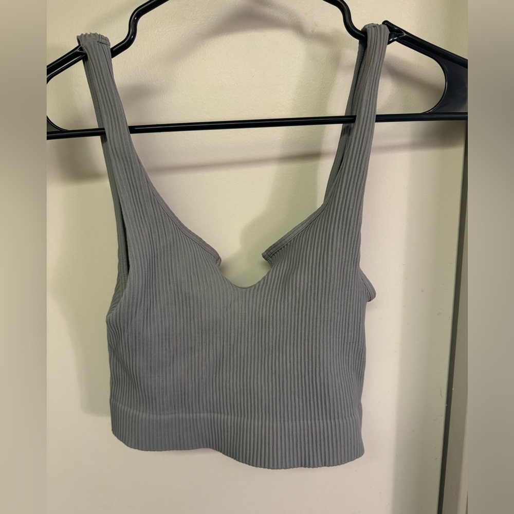 Grey Tilly’s tank top